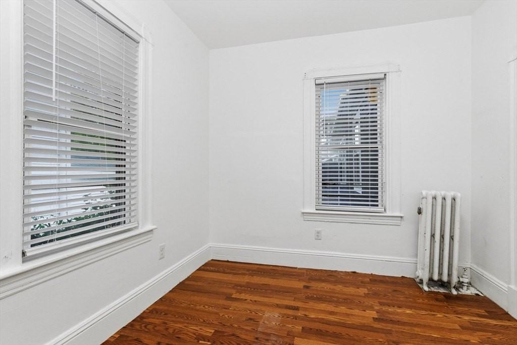 398 Spring St #1 - Photo 4 of 24