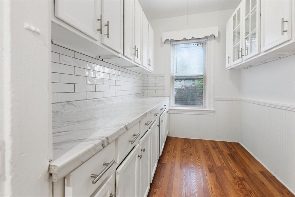 398 Spring St #1 - Photo 6 of 24