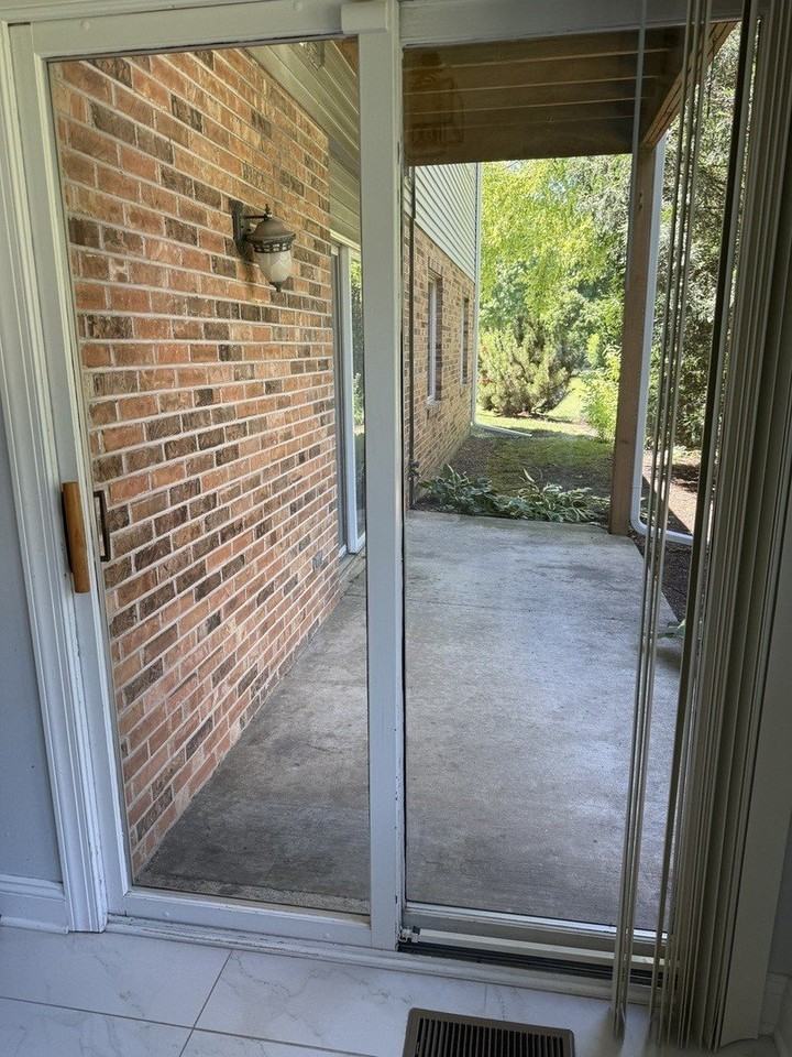 629 Dana Ct #B - Photo 2 of 12