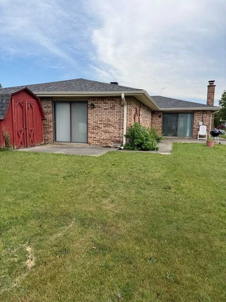 7736 W 157th Pl - Photo 2 of 3