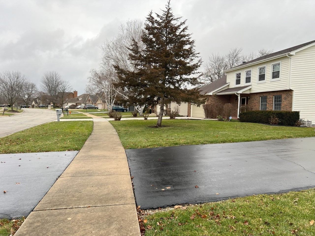 2034 Bunker Cir - Photo 2 of 50