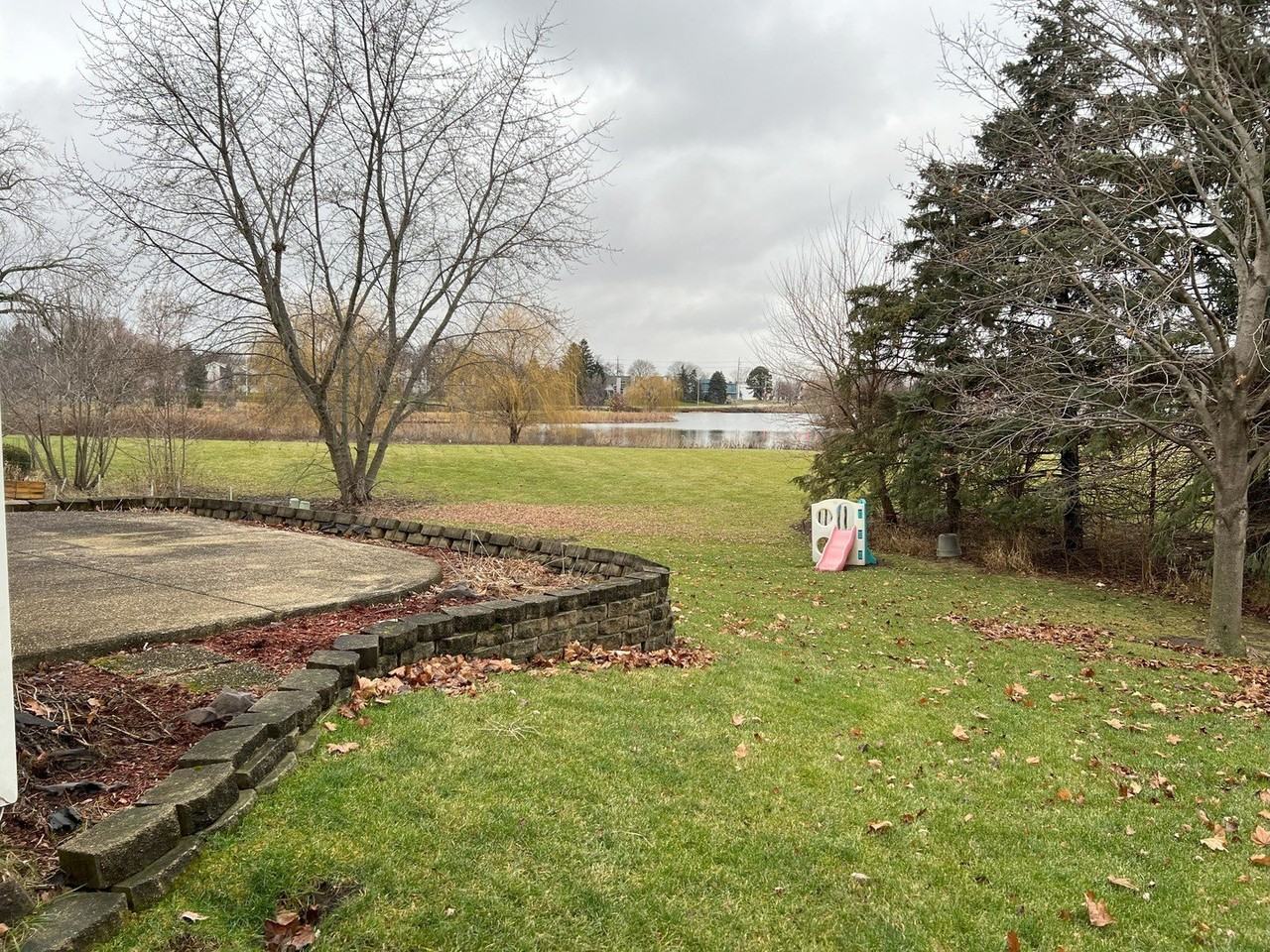 2034 Bunker Cir - Photo 7 of 50