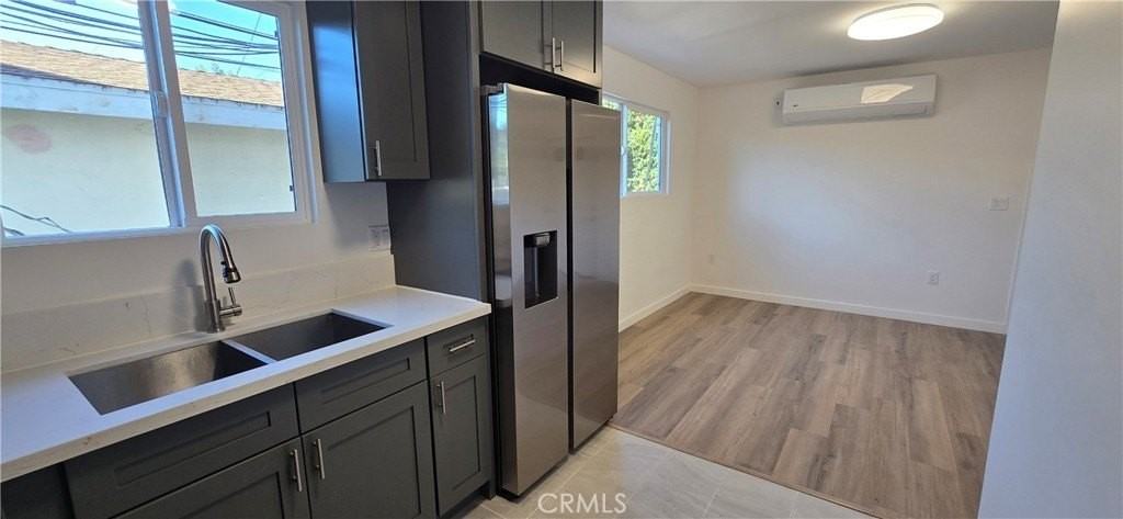 1428 E 54th St #2 - Photo 5 of 19