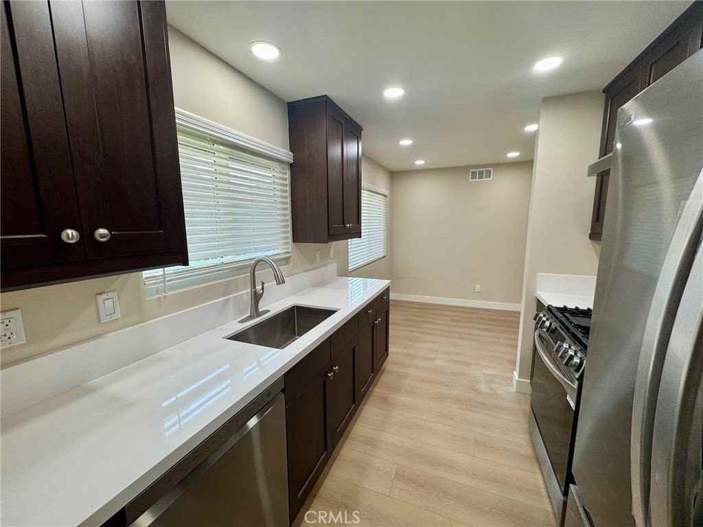 357 N Vermont Ave - Photo 2 of 18