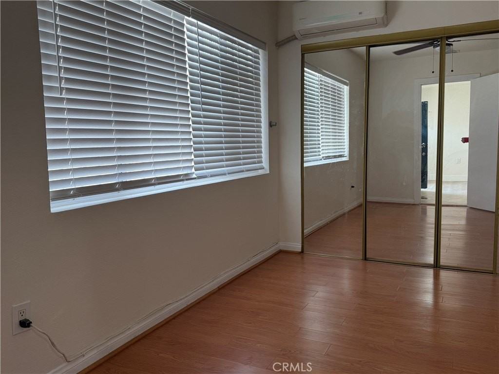 2712 W Hellman Ave - Photo 6 of 19