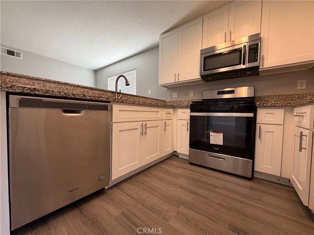 14610 Green River Rd - Photo 7 of 27