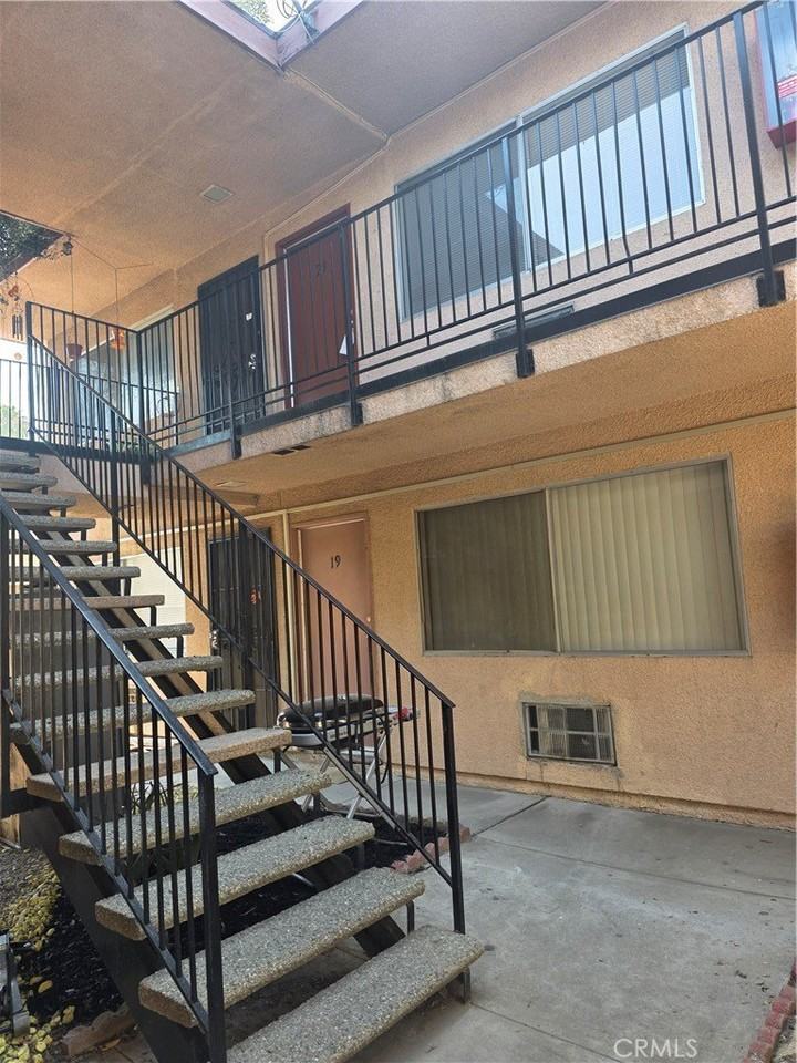4681 Arlington Ave #8