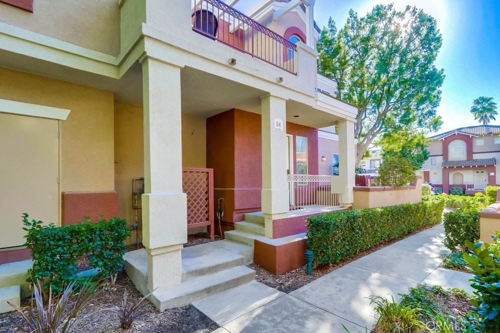 54 Santa Barbara Ct - Photo 5 of 36