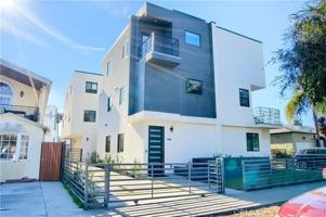 featured image of 4455 S Slauson Ave