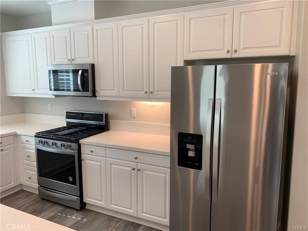 27450 Tyrrhenian Dr - Photo 2 of 40