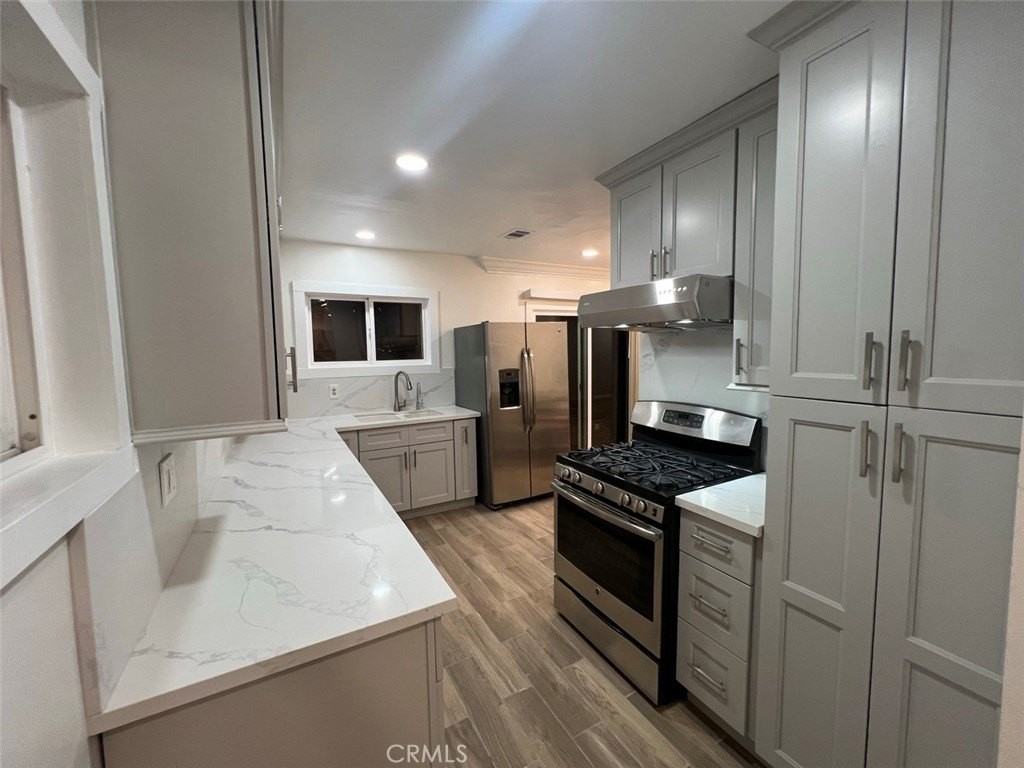 1011 San Pascual Ave - Photo 2 of 8