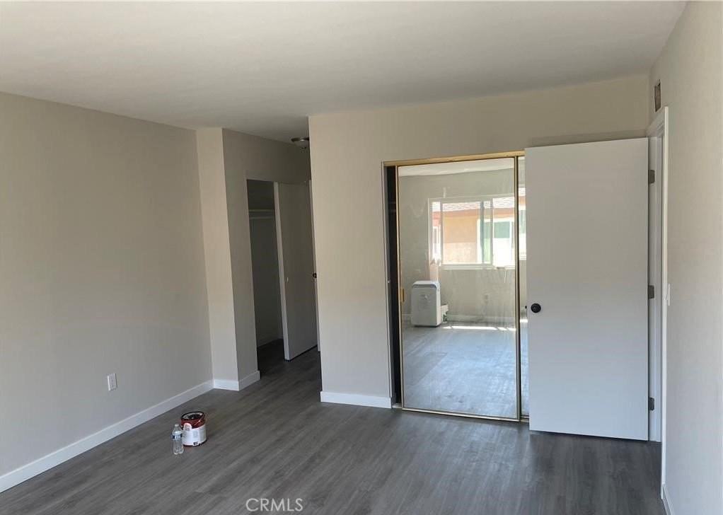 760 N Adele St #4 - Photo 3 of 5