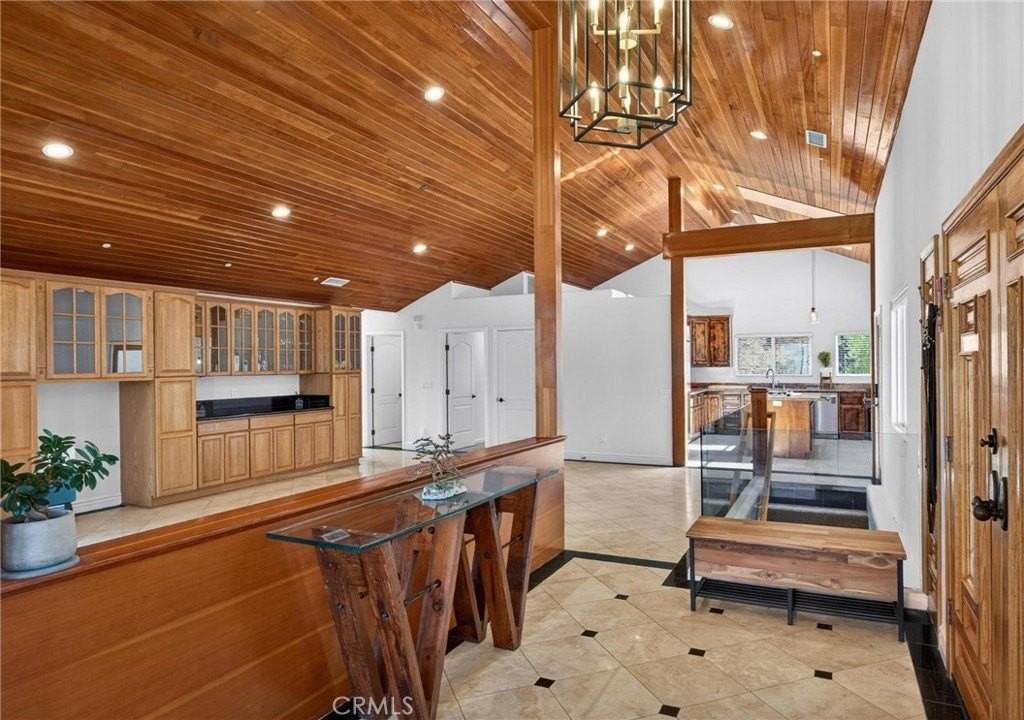 58 Eastfield Dr - Photo 5 of 42