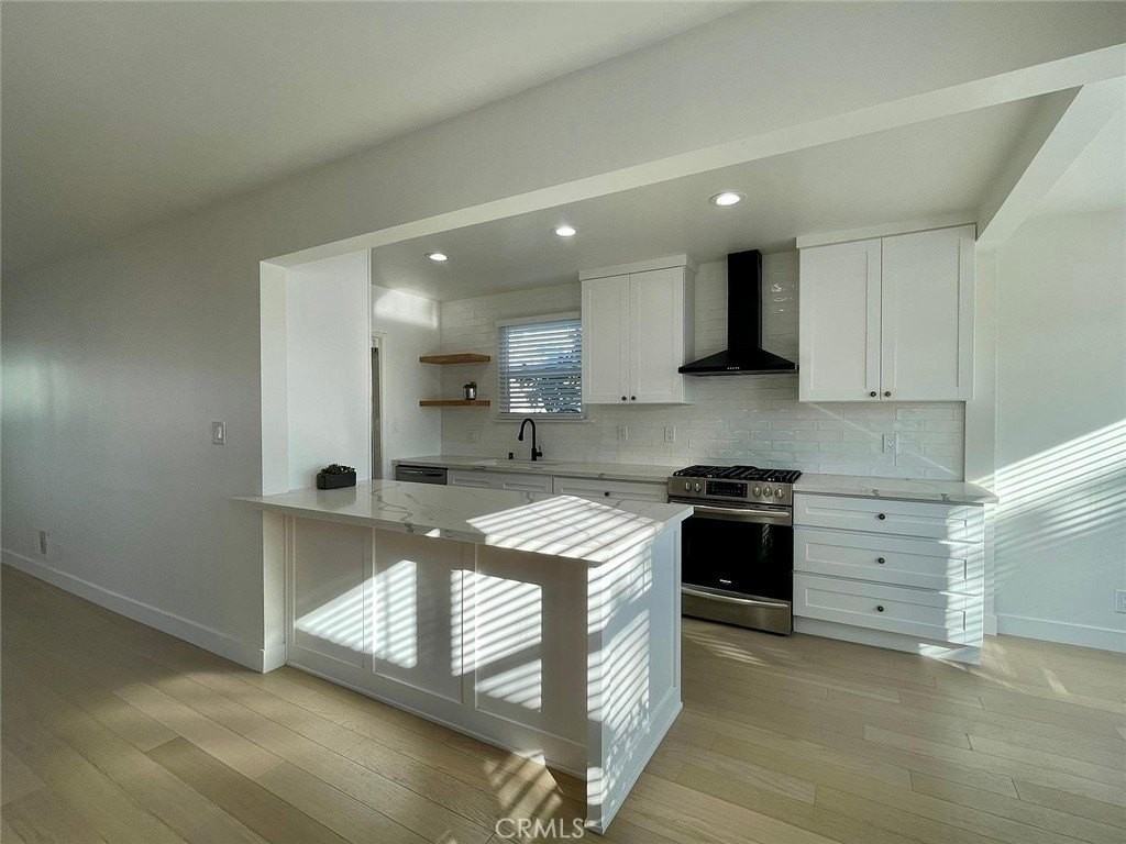 5427 W 135th St - Photo 4 of 14