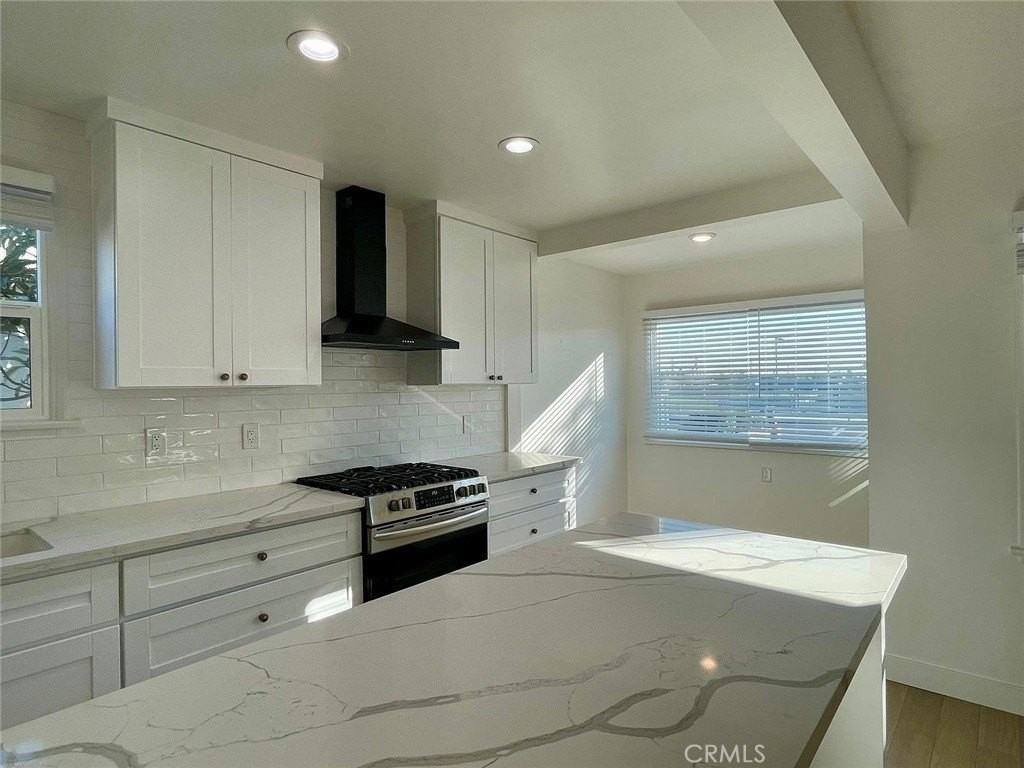5427 W 135th St - Photo 5 of 14