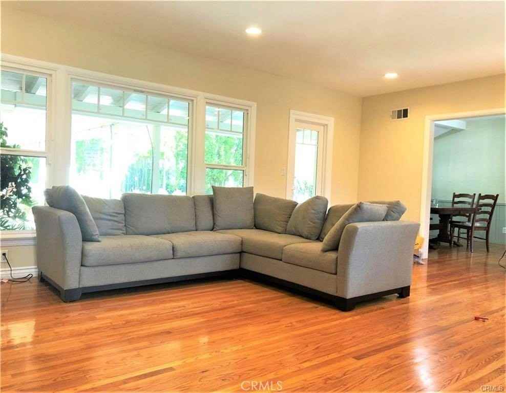 19345 Santa Rita St - Photo 4 of 25