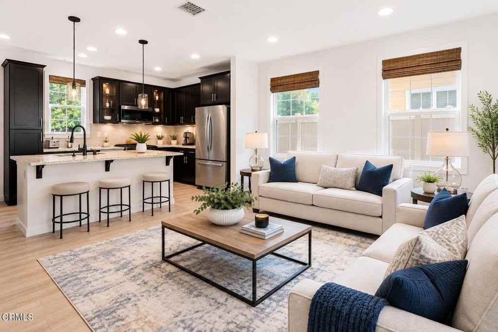 241 Stonegate Rd - Photo 6 of 18