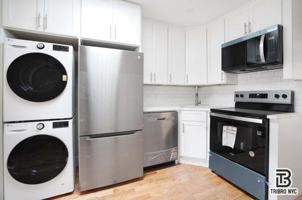 featured image of 149 E 116th St