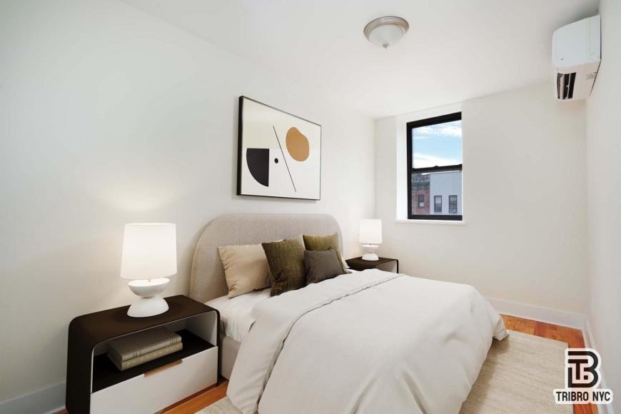 149 E 116th St - Photo 4 of 7
