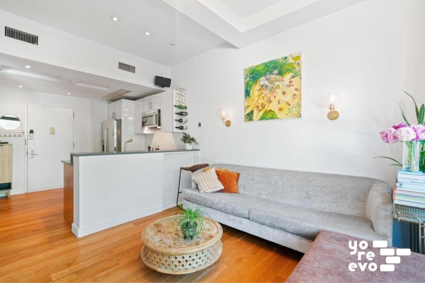 269 Kingsland Ave - Photo 3 of 8