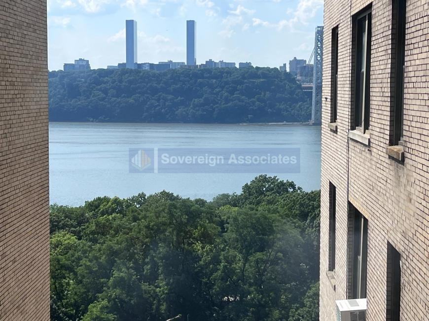 150 Haven Ave - Photo 3 of 8
