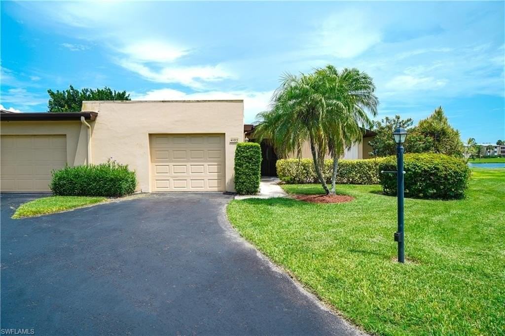 4105 Lakewood Blvd #E18 - Photo 4 of 35