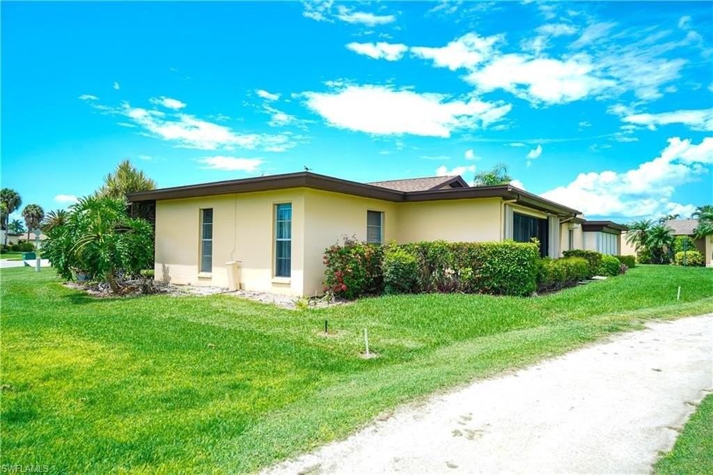 4105 Lakewood Blvd #E18 - Photo 6 of 35