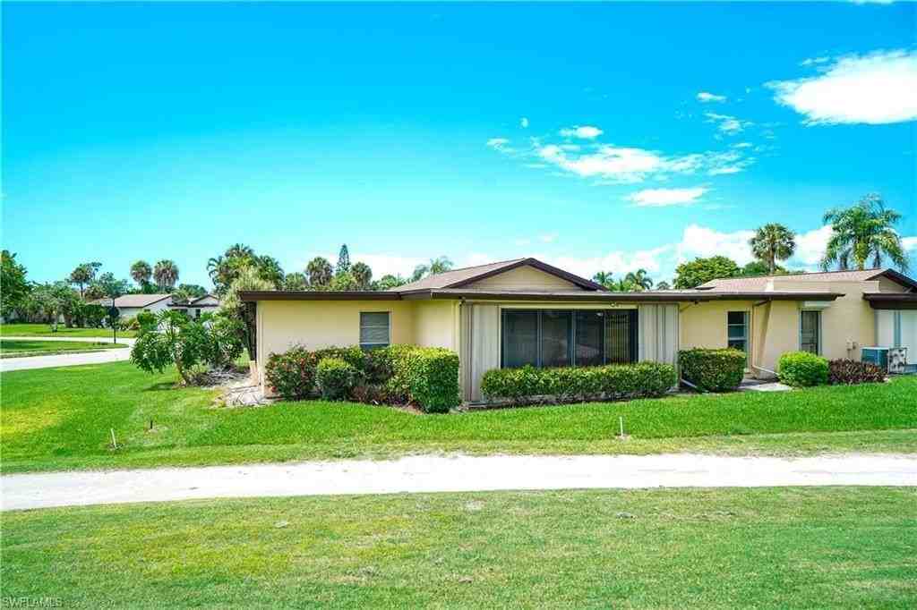 4105 Lakewood Blvd #E18 - Photo 7 of 35