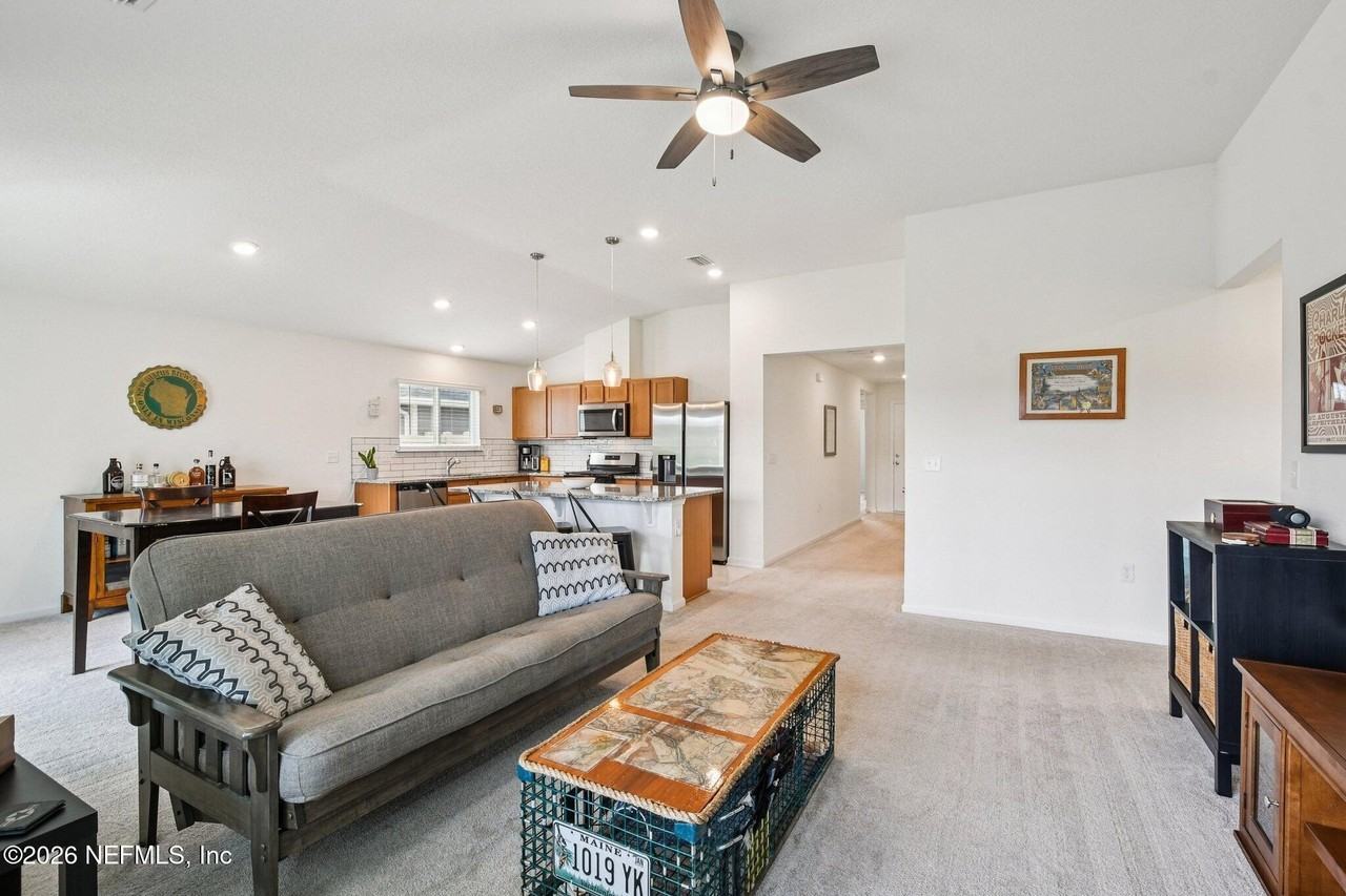 2635 Windsor Lakes Way - Photo 6 of 49