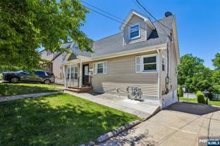 481 Macarthur Ave #1 - Photo 1 of 1