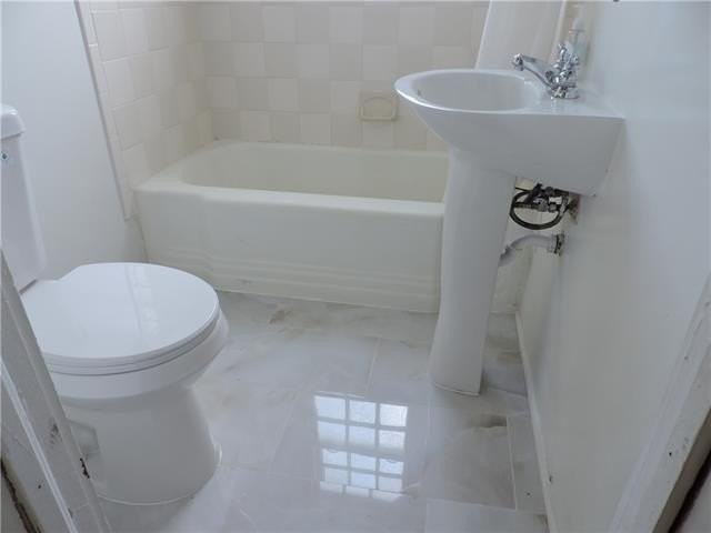 416 Pacific Ave - Photo 5 of 11