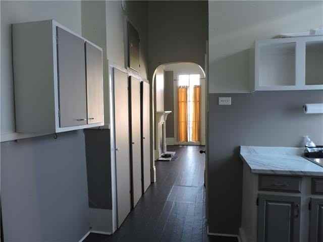 416 Pacific Ave - Photo 6 of 11