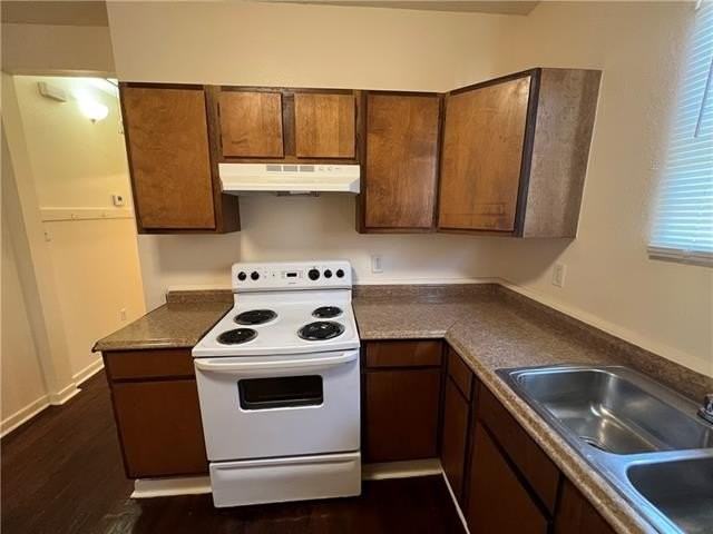 2510 Saint Anthony St - Photo 6 of 14