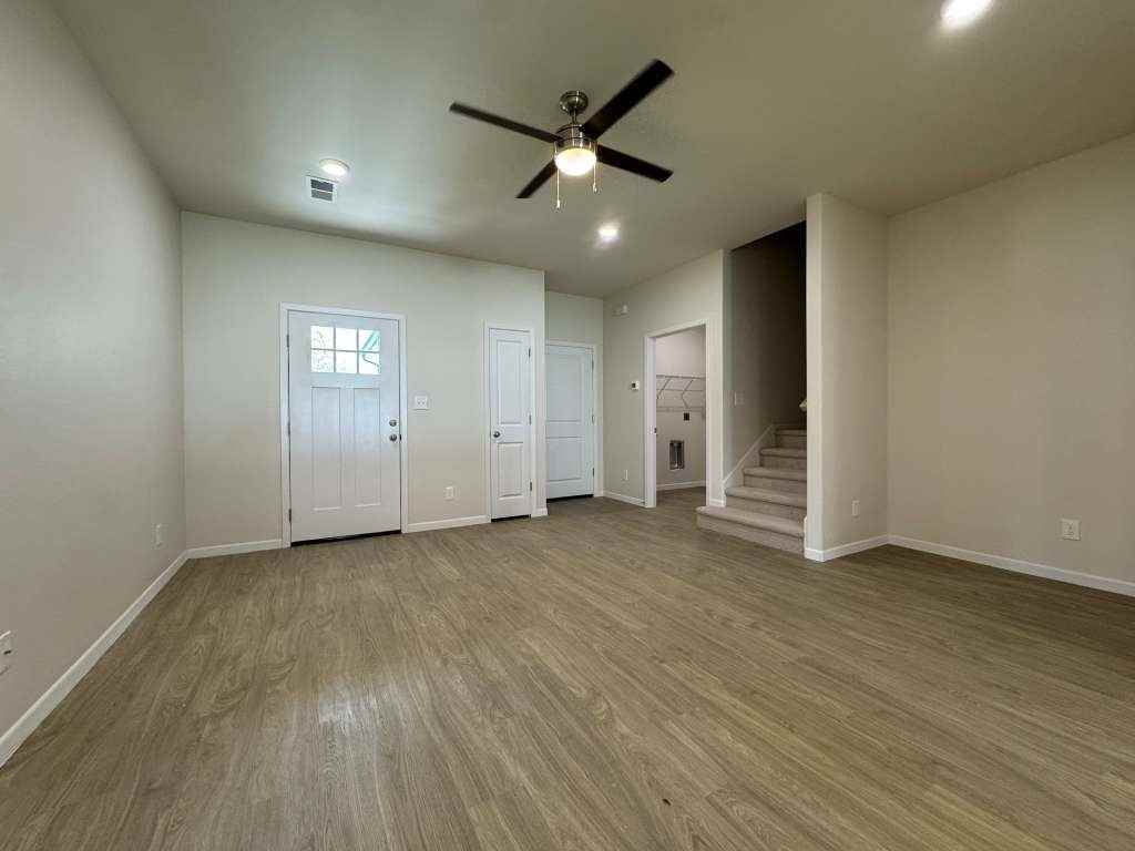 417 W Dulin St #417 - Photo 7 of 20