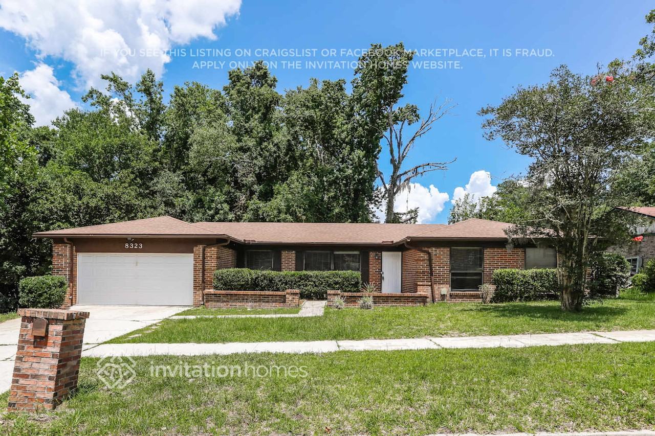 8323 Country Creek Blvd