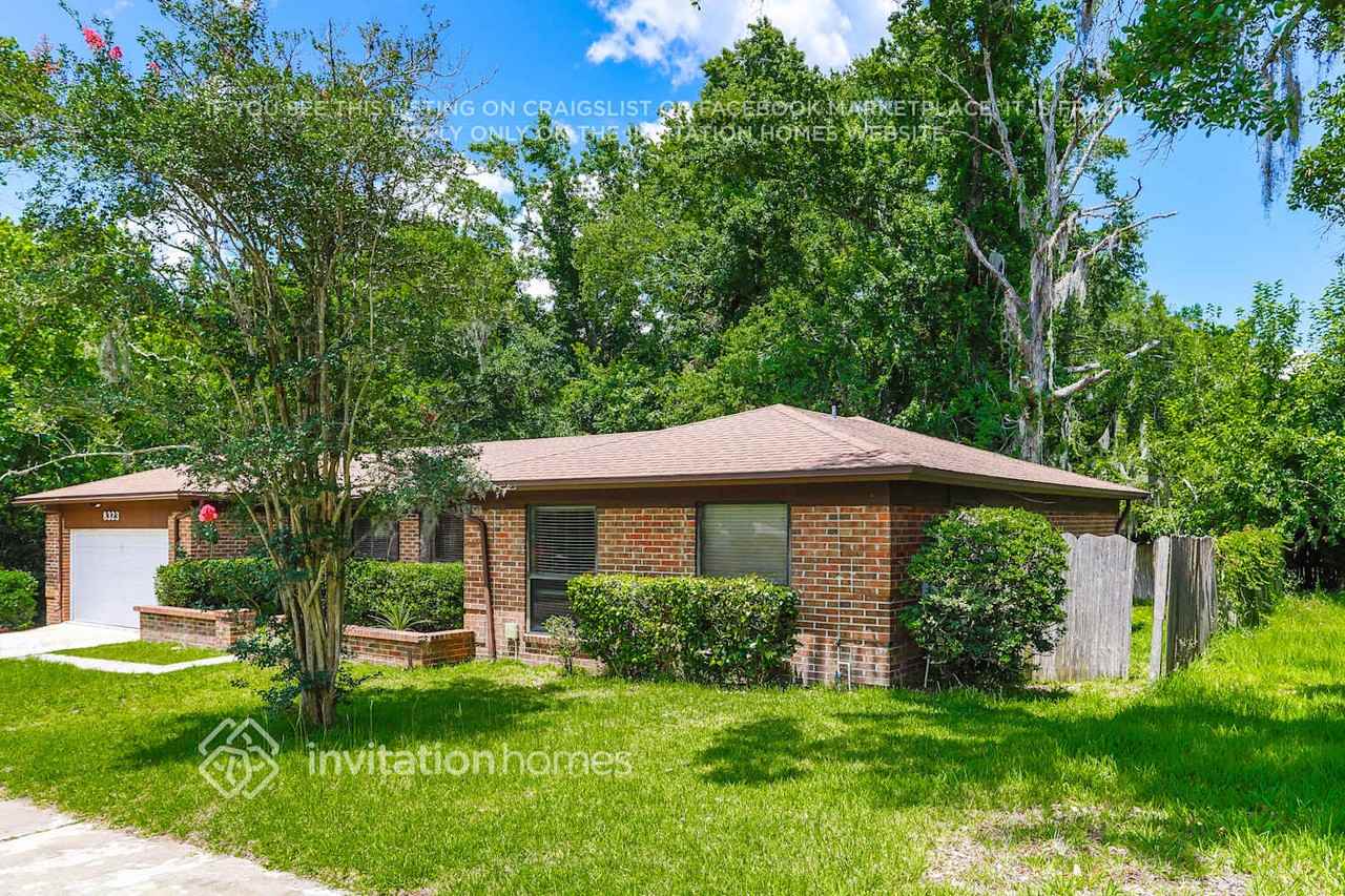 8323 Country Creek Blvd - Photo 2 of 17