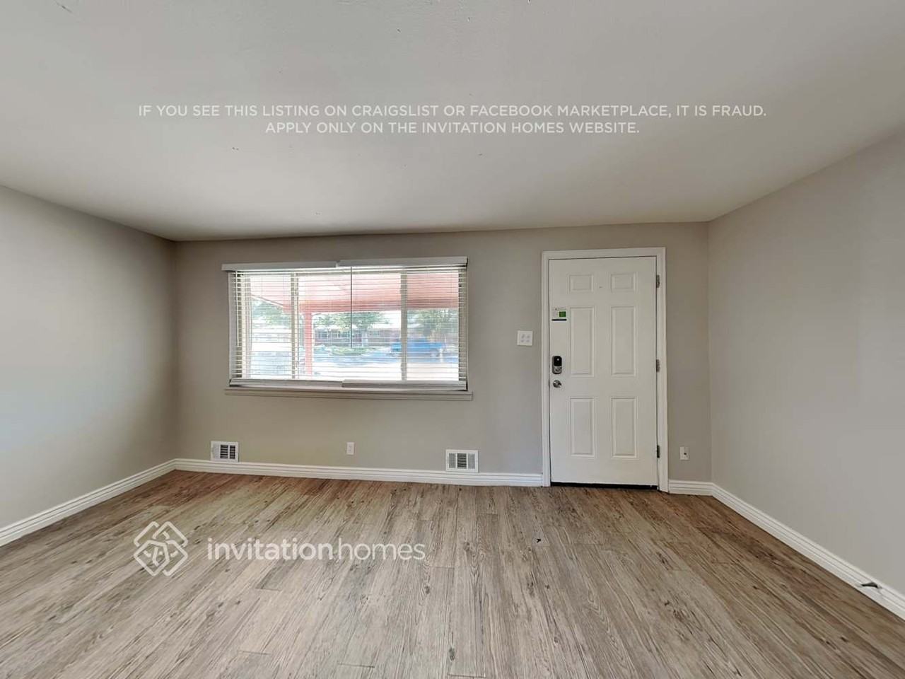 1360 S Tejon St - Photo 4 of 16