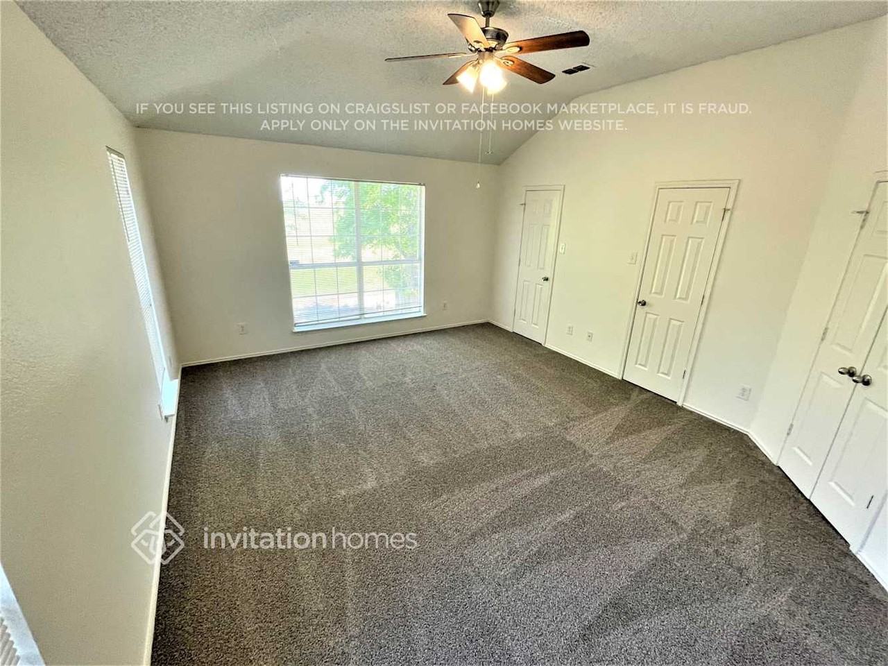 837 Twin Creek Dr - Photo 7 of 14