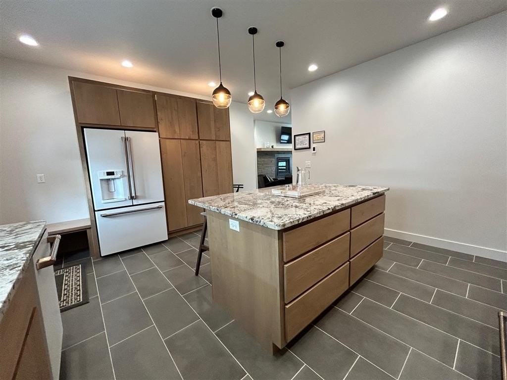 1228 12th St - Photo 6 of 19