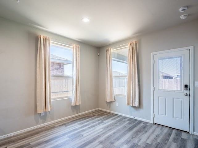 6403 Globe Life Ct - Photo 7 of 16