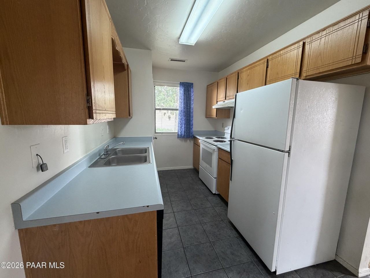 3001 N Majesty Dr #B - Photo 4 of 12