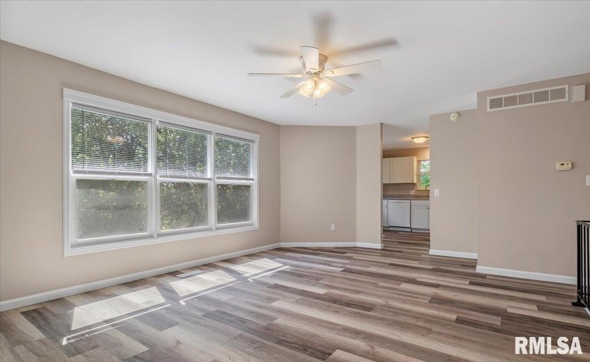 32 Sundowner Ln - Photo 7 of 39
