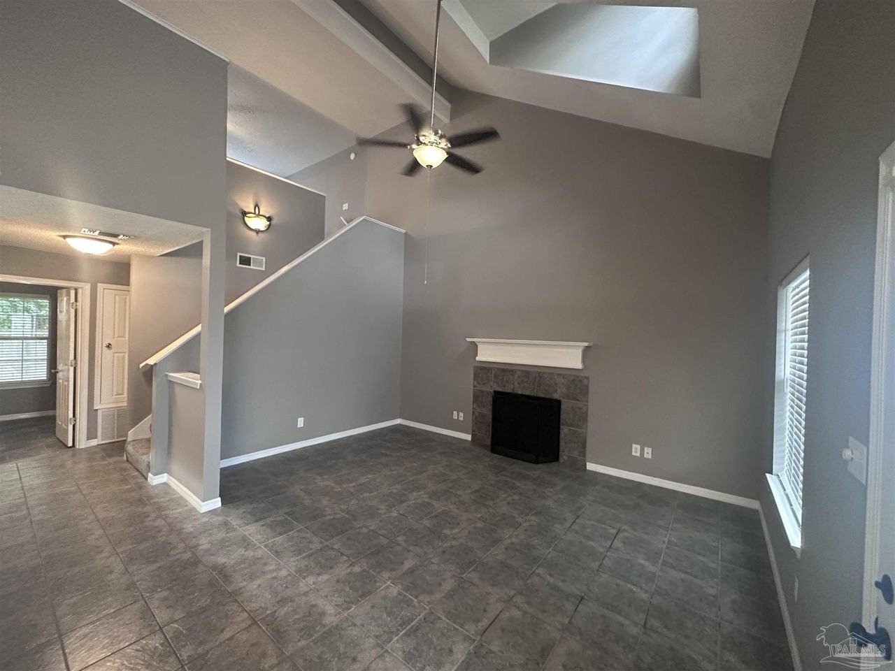 3180 Birdseye Cir - Photo 3 of 28