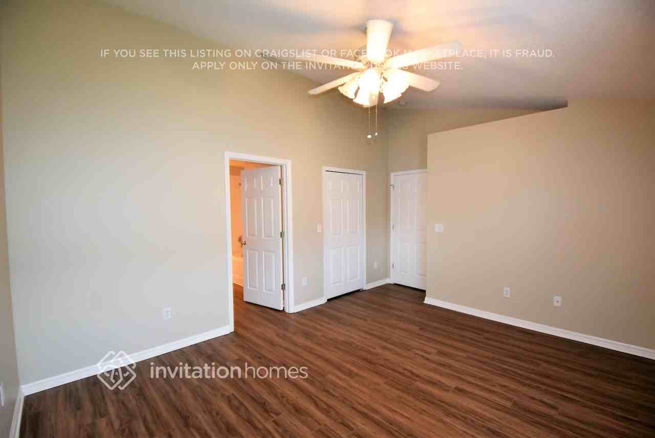 6240 Crickethollow Dr - Photo 4 of 8