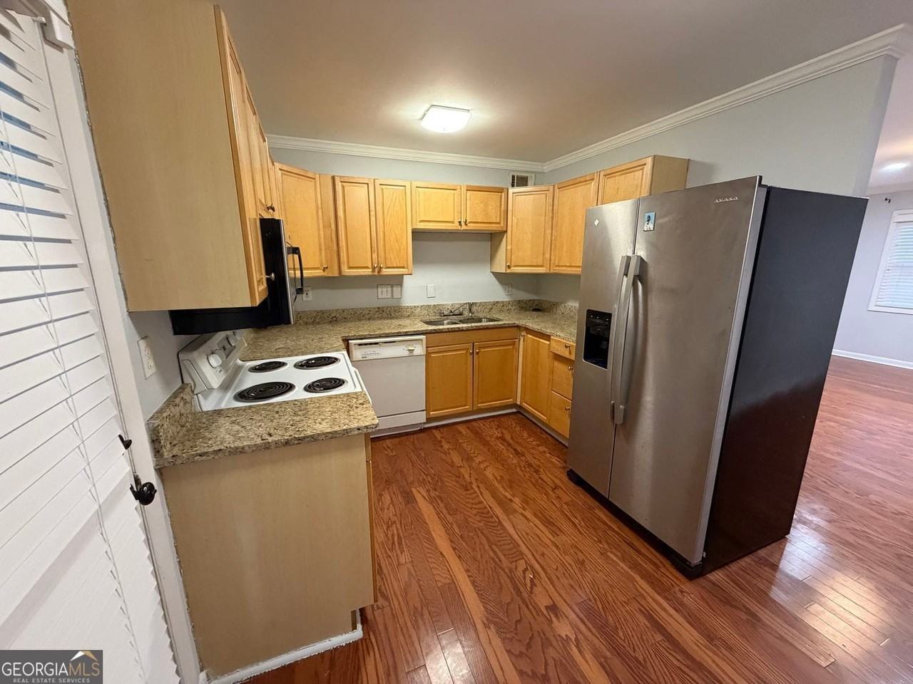 789 Jordan Ln - Photo 6 of 12
