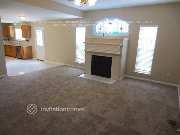 6935 Moss Boulder Dr - Photo 2 of 12