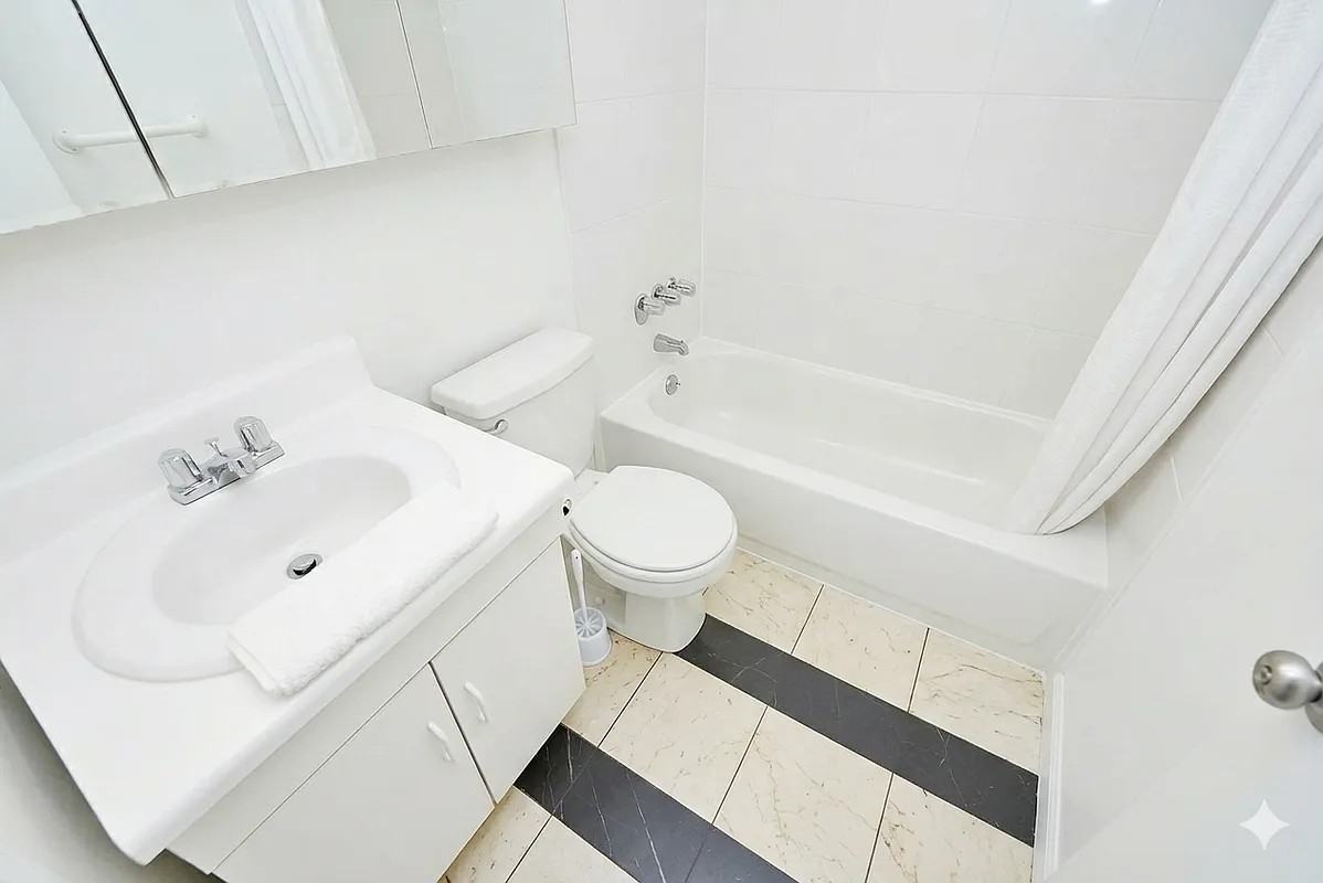 366 W 52nd St #4A - Photo 2 of 5