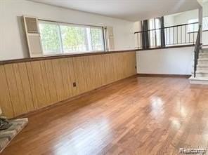 491 Leetonia Dr - Photo 4 of 15