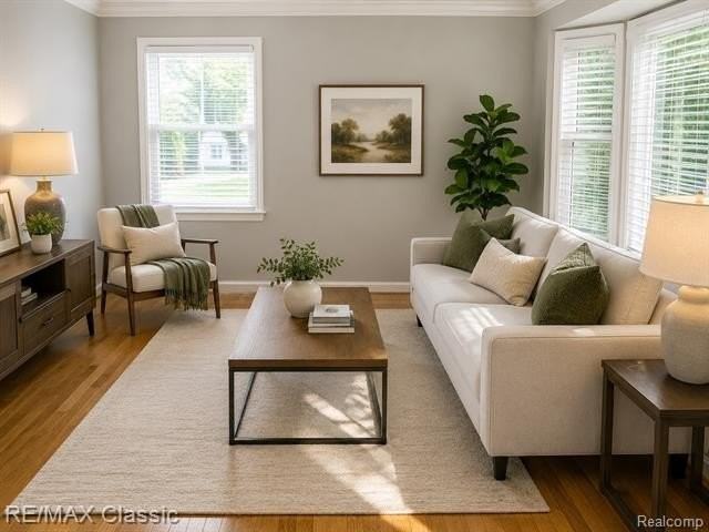 2702 N Main St - Photo 4 of 24