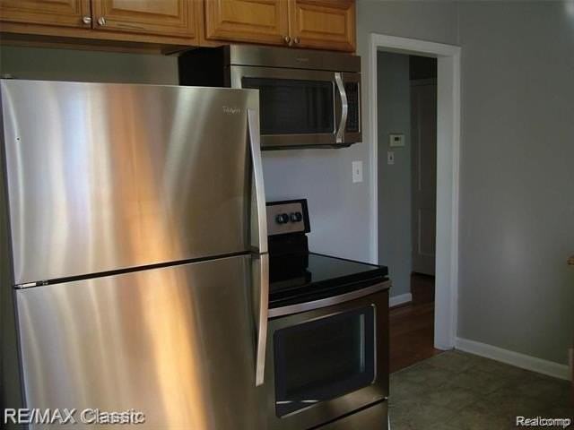 2702 N Main St - Photo 7 of 24